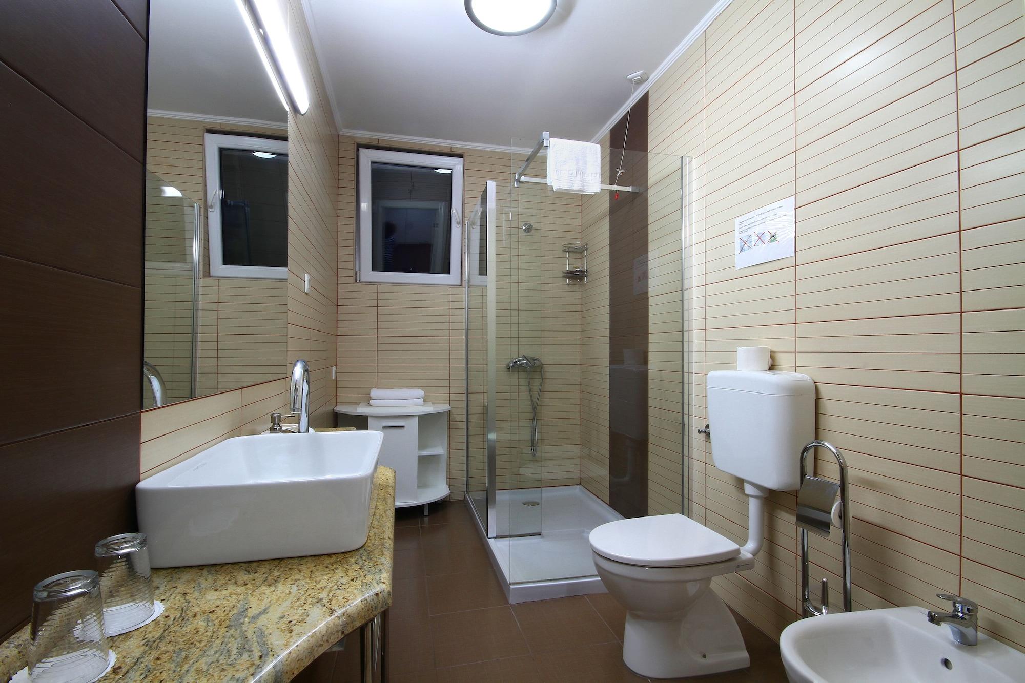 Hotel Aruba Budva Eksteriør billede